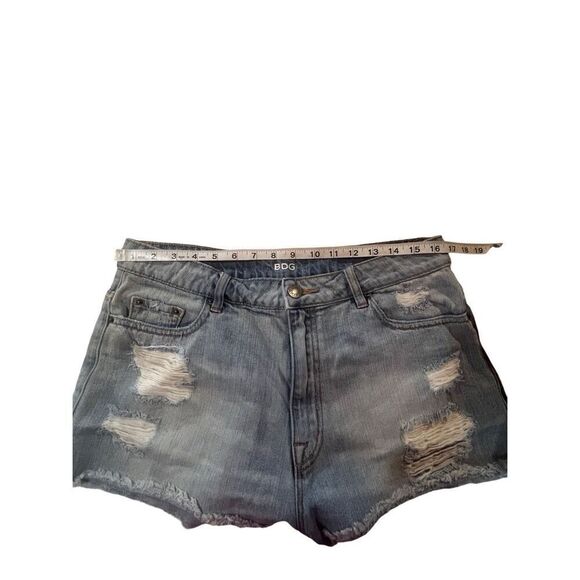 BDG Dree Cheeky High Rise Denim Shorts Sz 32W - Picture 5 of 7
